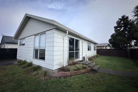 Photo of property in 1/1 Pateke Place, Bromley, Christchurch, 8062