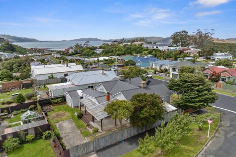 Photo of property in 28 Harrington Street, Port Chalmers, 9023