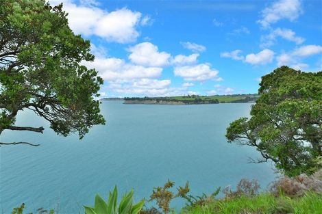 Photo of property in 51 Hawaiian Parade, Arkles Bay, Whangaparaoa, 0932