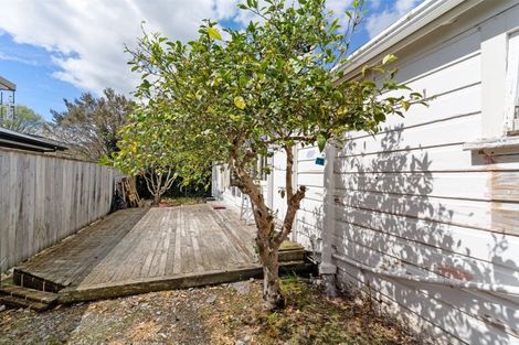 Photo of property in 63 Park Road, Carterton, 5713