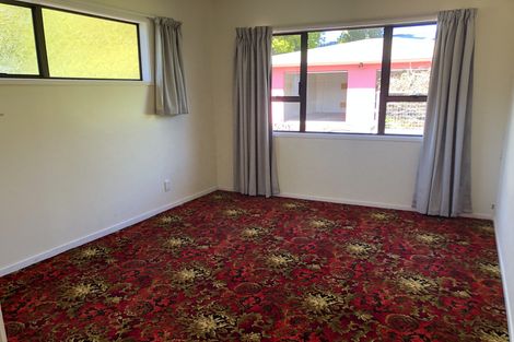 Photo of property in 194 Rangatira Road, Beach Haven, Auckland, 0626