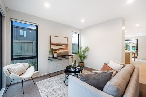 Photo of property in 43 Ngakoro Road, Karaka, Papakura, 2113