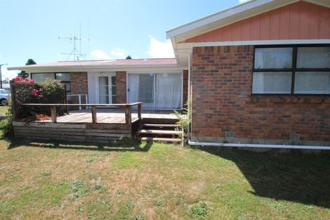 Photo of property in 40 Pohutukawa Drive, Tokoroa, 3420