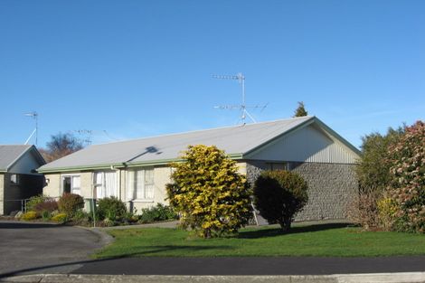 Photo of property in 3 Queen Street, Winton, 9720
