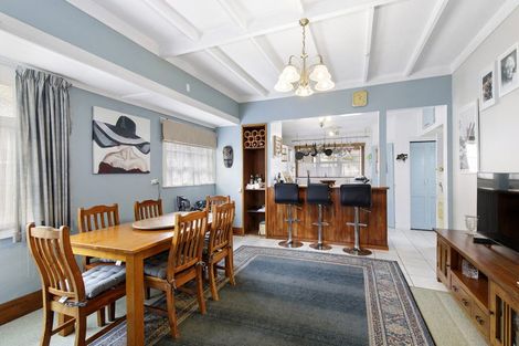 Photo of property in 5 Moana Grove, Waiwhetu, Lower Hutt, 5010