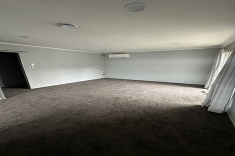 Photo of property in 4/13 Seabrook Avenue, New Lynn, Auckland, 0600