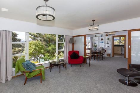 Photo of property in 23 Percival Road, Paraparaumu Beach, Paraparaumu, 5032