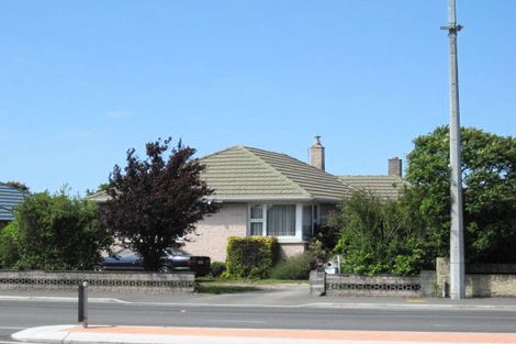 Photo of property in 397 Yaldhurst Road, Russley, Christchurch, 8042