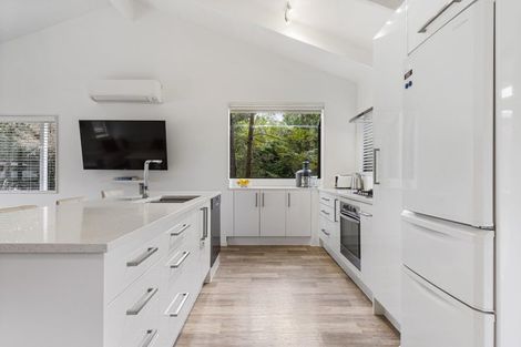 Photo of property in 1 Crown Reef, Pauanui, Hikuai, 3579