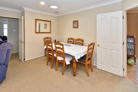 Photo of property in 9 Dan Bryant Place, Pukekohe, 2120