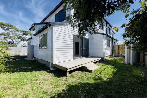 Photo of property in 32b Edinburgh Avenue, Rosehill, Papakura, 2113