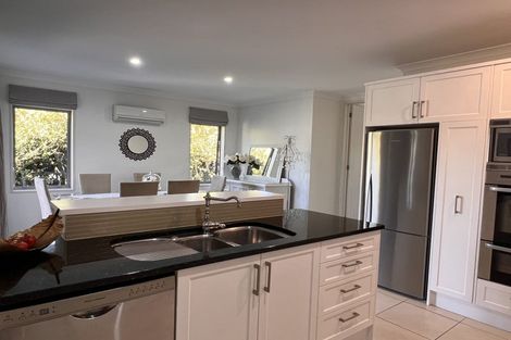 Photo of property in 33 Millstream Drive, Northwood, Christchurch, 8051