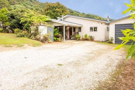 Photo of property in 2 Mahakipawa Road, Havelock, 7100