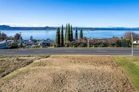 Photo of property in 26 Wakeman Road, Acacia Bay, Taupo, 3330