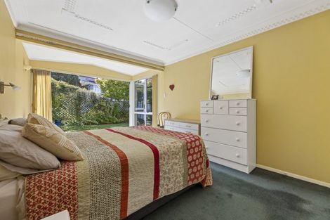 Photo of property in 12 Pioneer Crescent, Helensburgh, Dunedin, 9010
