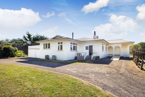 Photo of property in 179 Leedstown Road, Hunterville, Marton, 4787