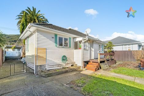 Photo of property in 51 Wise Street, Wainuiomata, Lower Hutt, 5014