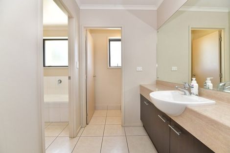 Photo of property in 32 Cameron Way, Makarau, Warkworth, 0873