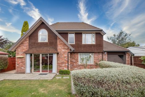 Photo of property in 2/48 Colwyn Street, Bryndwr, Christchurch, 8053