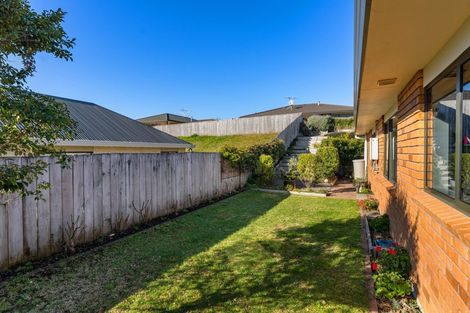 Photo of property in 117 Realm Drive, Paraparaumu, 5032