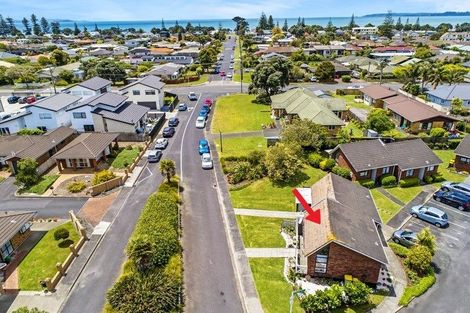 Photo of property in 1 Fantail Court, Orewa, 0931