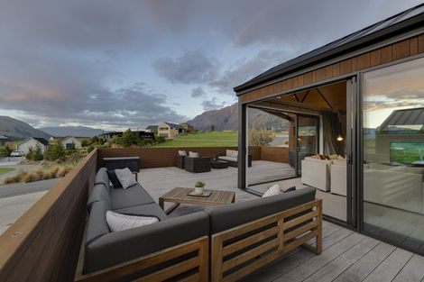 Photo of property in 55 Jacks Point Rise, Jacks Point, Queenstown, 9371