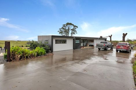 Photo of property in 77 Wairimu Way, Waipu, 0582