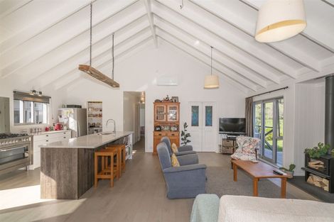 Photo of property in 2 Scott Drive, Cooks Beach, Whitianga, 3591