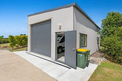 Photo of property in 155 West Road, Kaukapakapa, 0873