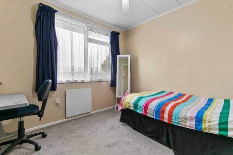 Photo of property in 48 College Road, Edgecumbe, 3120