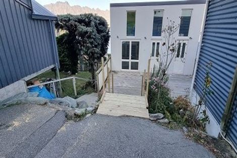 Photo of property in 3a Strawberry Lane, Fernhill, Queenstown, 9300
