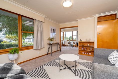 Photo of property in 27 Forbes Street, Balaclava, Dunedin, 9011