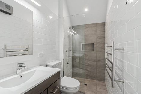 Photo of property in 4/155 Peterborough Street, Christchurch Central, Christchurch, 8013