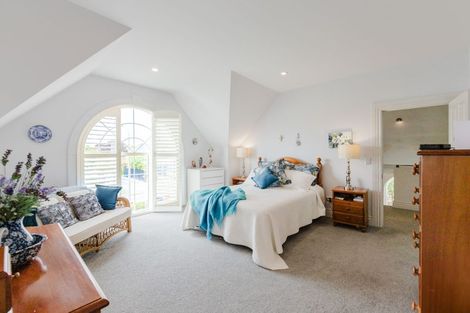 Photo of property in 135 Totara Street, Riccarton, Christchurch, 8041