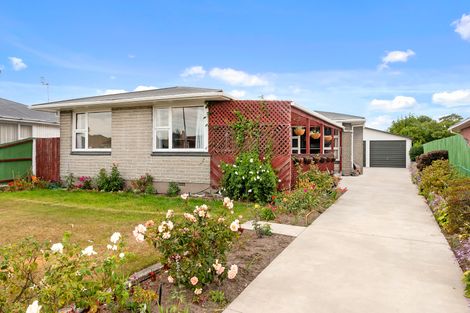 Photo of property in 34 Dunstan Crescent, Hornby, Christchurch, 8042