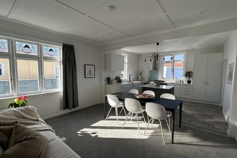 Photo of property in 36 Stone Street, Miramar, Wellington, 6022