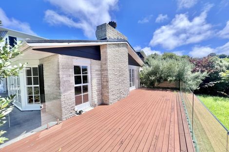 Photo of property in 2 King Richard Place, Browns Bay, Auckland, 0630