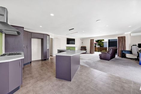 Photo of property in 30 Oberon Street, Stratford, 4332