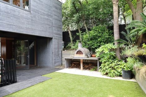 Photo of property in 2a Elizabeth Street, Freemans Bay, Auckland, 1011