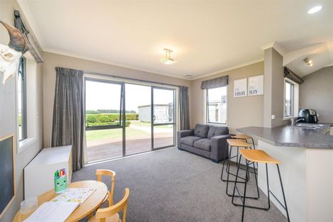 Photo of property in 32a Phillips Street, Sanson, 4817