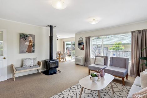 Photo of property in 48 He Awa Crescent, Waikanae, 5036