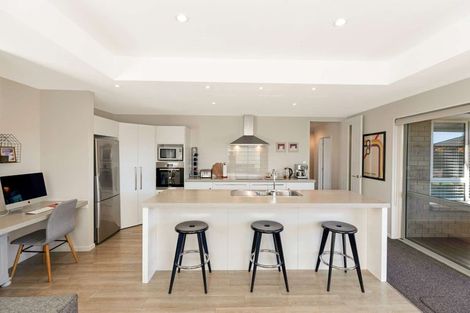 Photo of property in 73 Sequoia Way, Rangiora, 7400