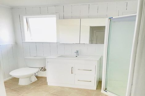 Photo of property in 22a Oriana Avenue, Lynfield, Auckland, 1042