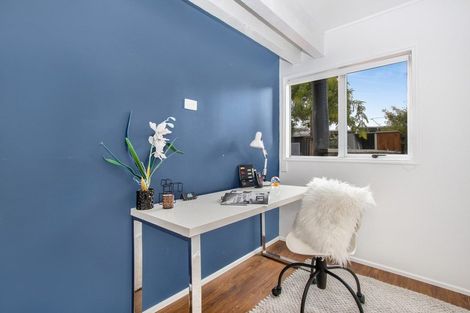 Photo of property in 118 Glengarry Road, Glen Eden, Auckland, 0602