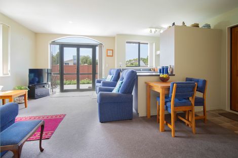 Photo of property in 101 Avonhead Road, Avonhead, Christchurch, 8042