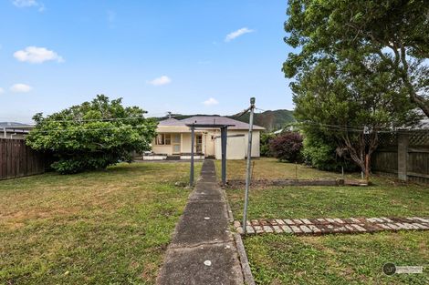 Photo of property in 3 Junction Street, Fairfield, Lower Hutt, 5011