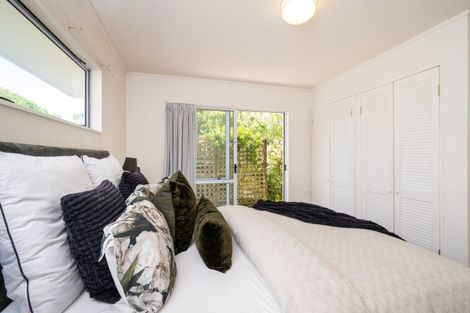 Photo of property in 10 Kopanga Road, Havelock North, 4130