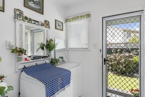 Photo of property in 2/135 Epuni Street, Epuni, Lower Hutt, 5011