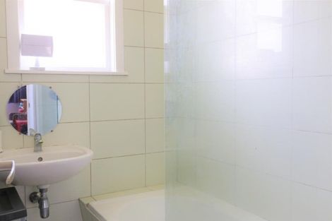 Photo of property in 180 Lake Road, Belmont, Auckland, 0622