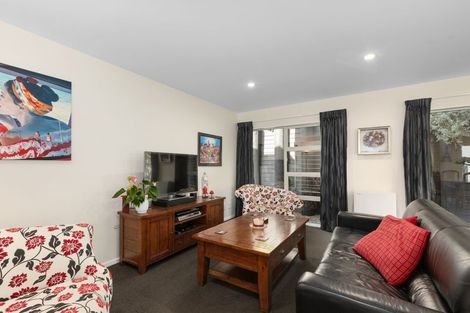 Photo of property in 36e Erlestoke Crescent, Churton Park, Wellington, 6037